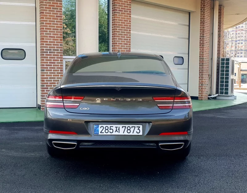 Genesis G80