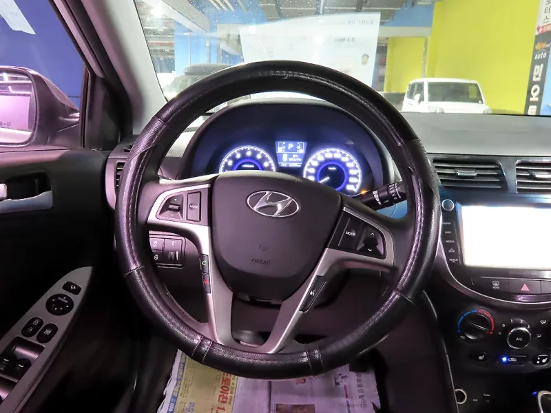 Hyundai Accent