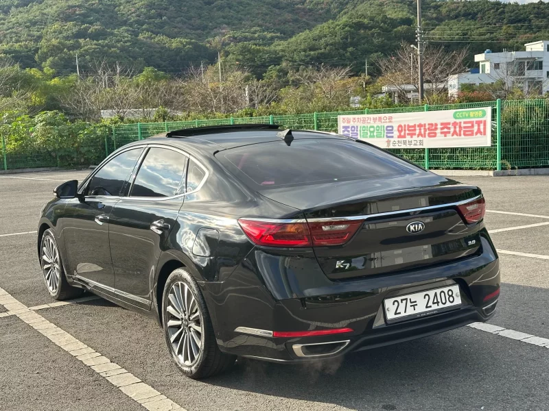 Kia K7