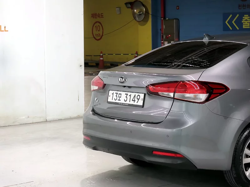 Kia K3