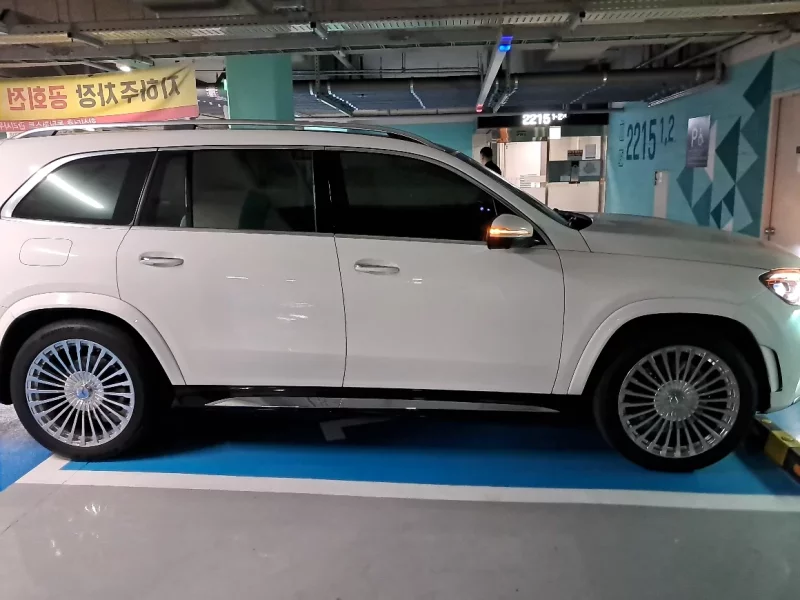 Mercedes-Benz GLS-Class