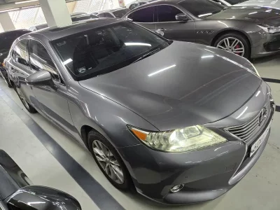 Lexus ES300h