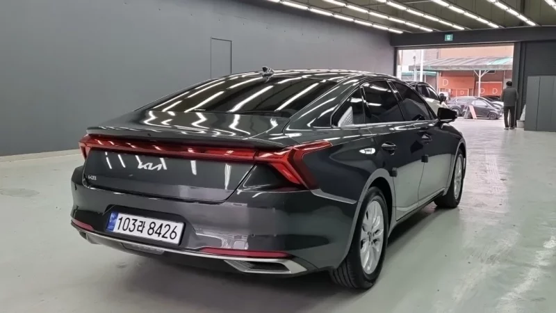 Kia K8