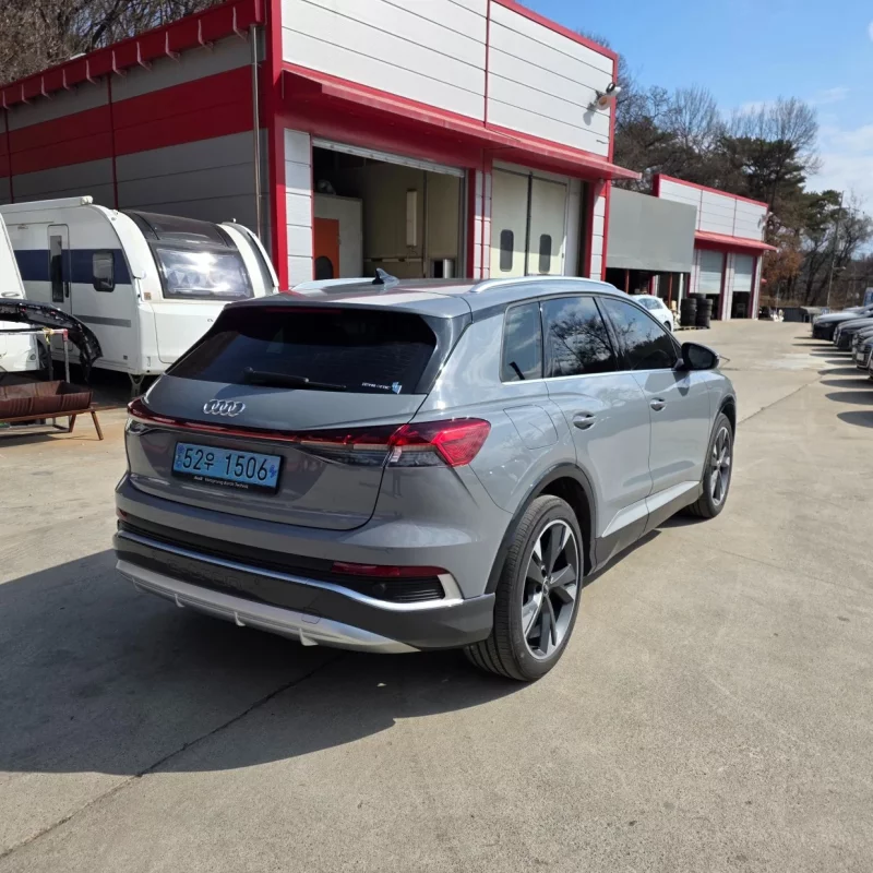 Audi Q4 e-tron