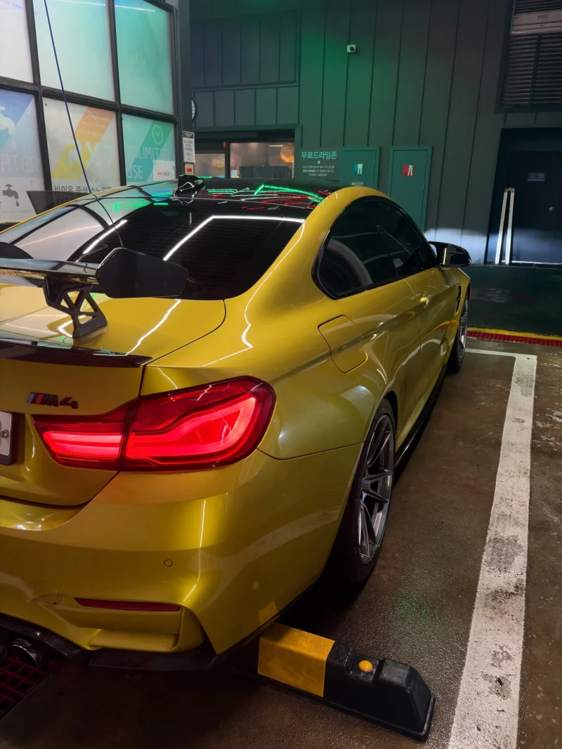 BMW M4
