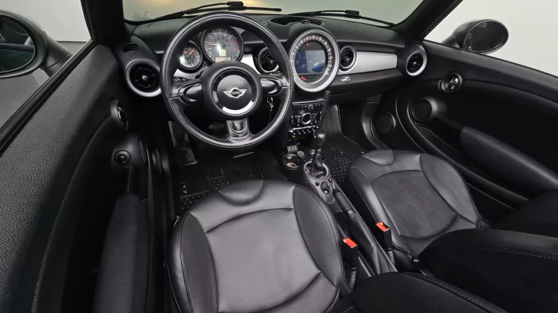 MINI Cooper Convertible