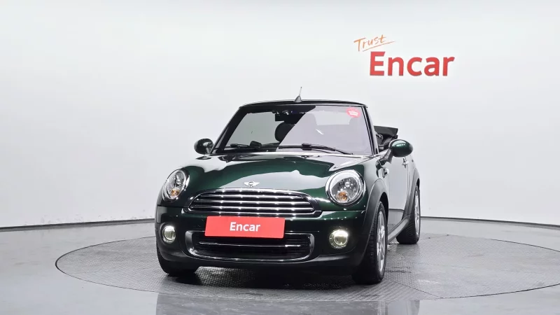 MINI Cooper Convertible