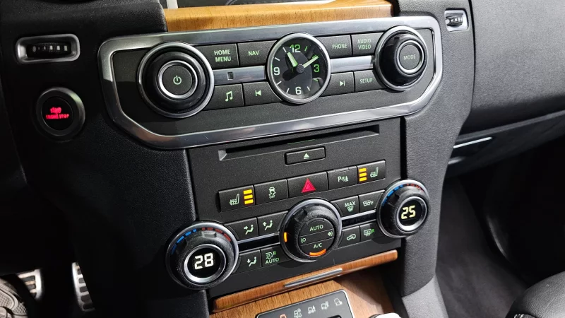 Land Rover DISCOVERY