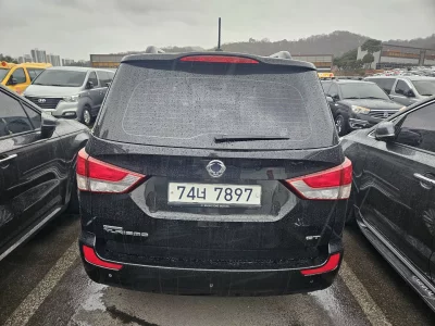 SsangYong Korando Turismo