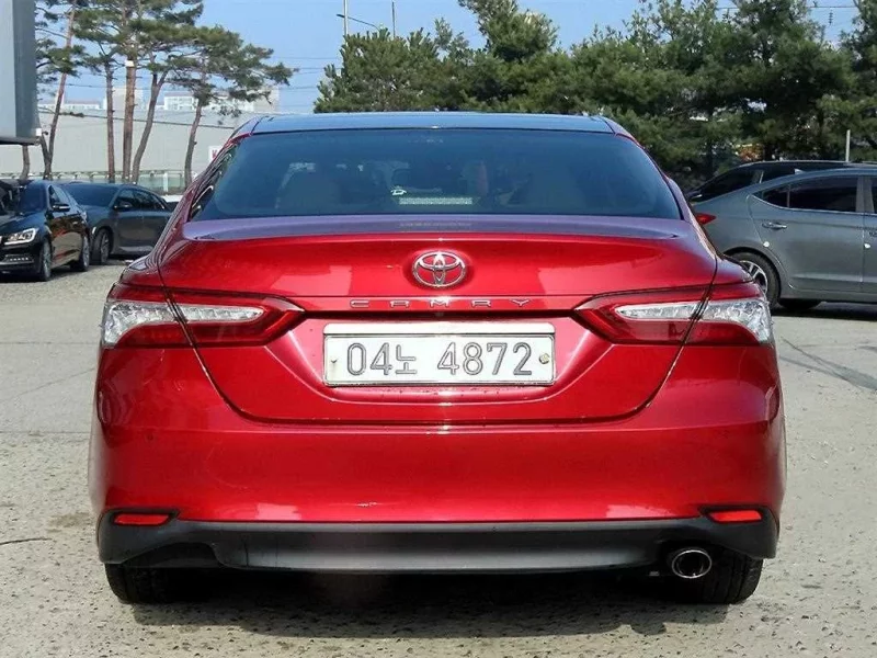 Toyota CAMRY