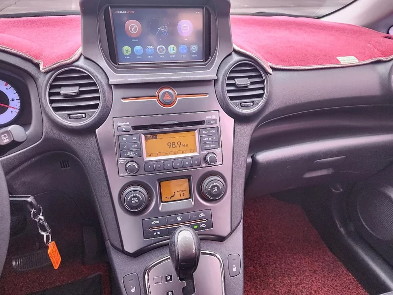 Kia Carens