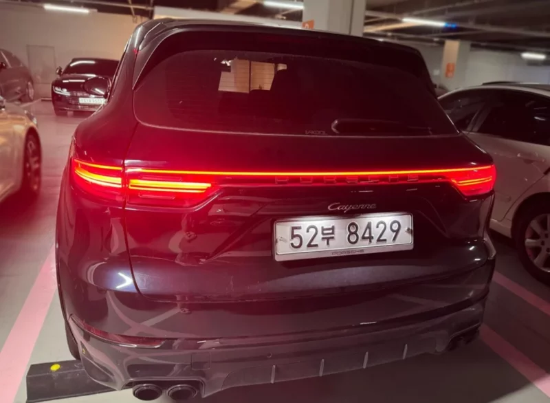Porsche CAYENNE