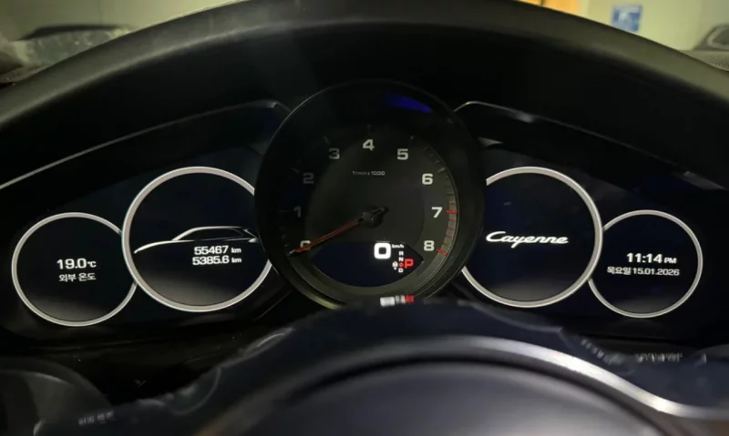 Porsche CAYENNE