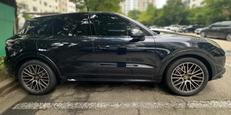 Porsche CAYENNE