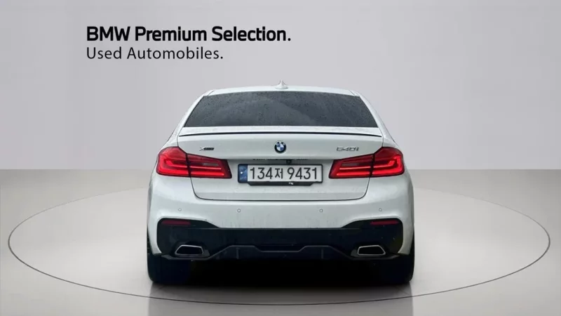 BMW 5-Series