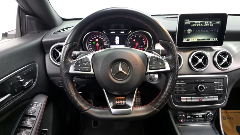 Mercedes-Benz CLA-Class