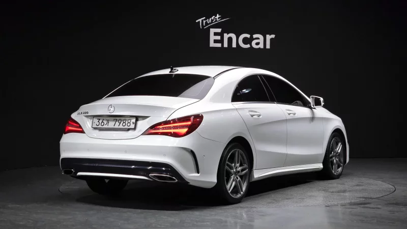 Mercedes-Benz CLA-Class