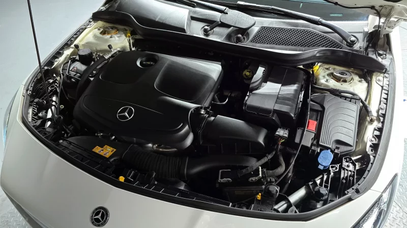 Mercedes-Benz CLA-Class