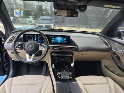 Mercedes-Benz EQC