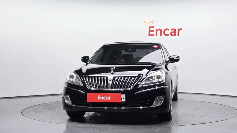 Hyundai Equus