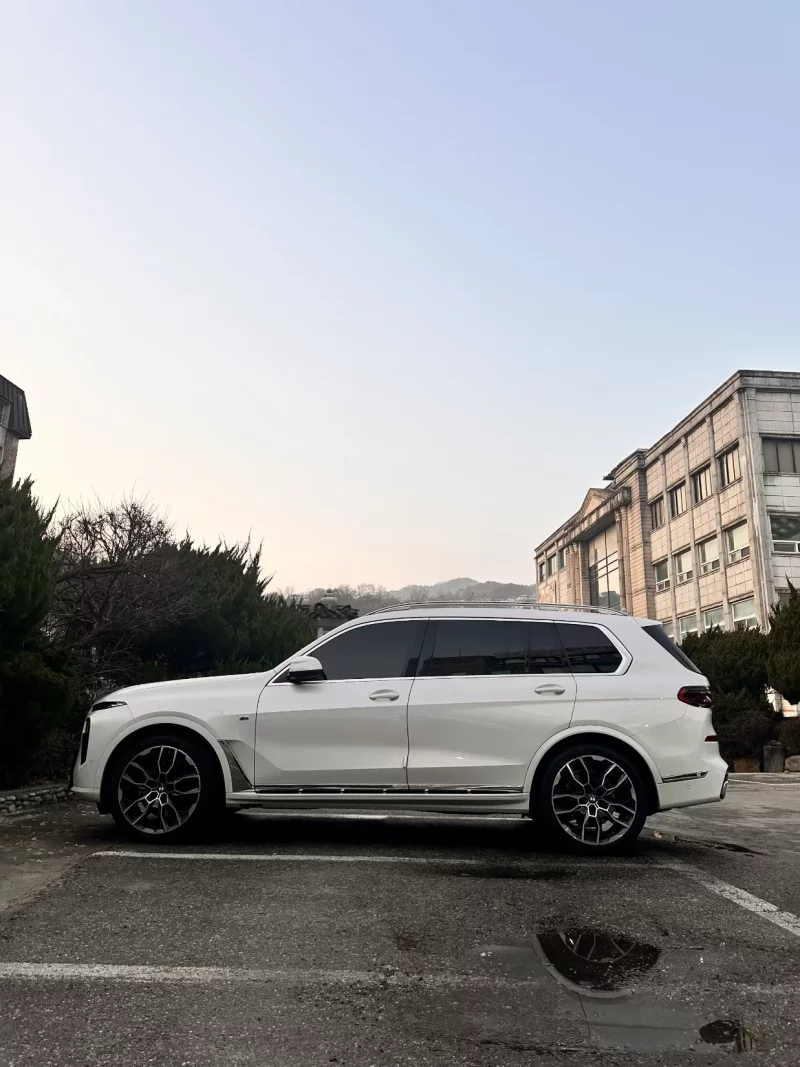 BMW X7