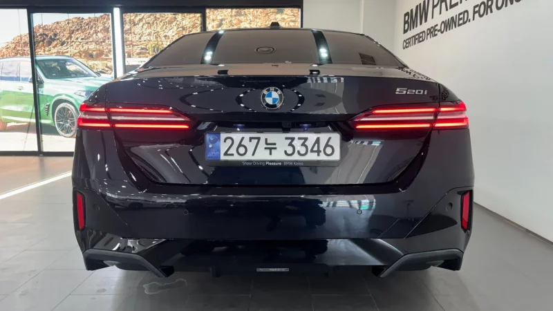 BMW 5-Series