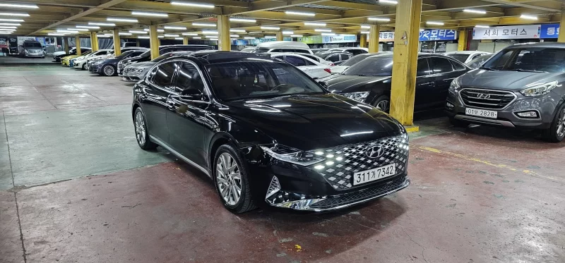 Hyundai Grandeur