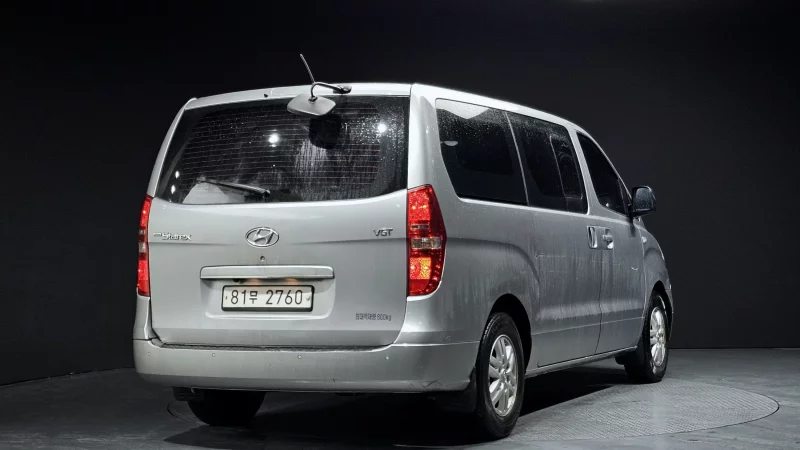 Hyundai Grand Starex