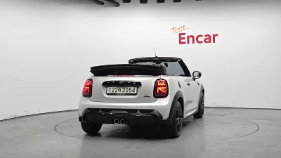 MINI Cooper Convertible