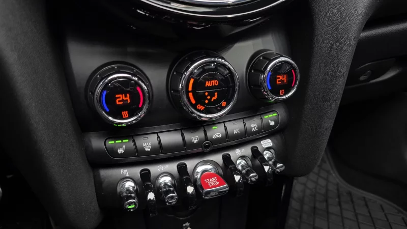 MINI Cooper Convertible