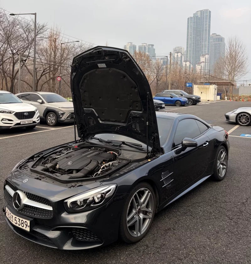 Mercedes-Benz SL-Class