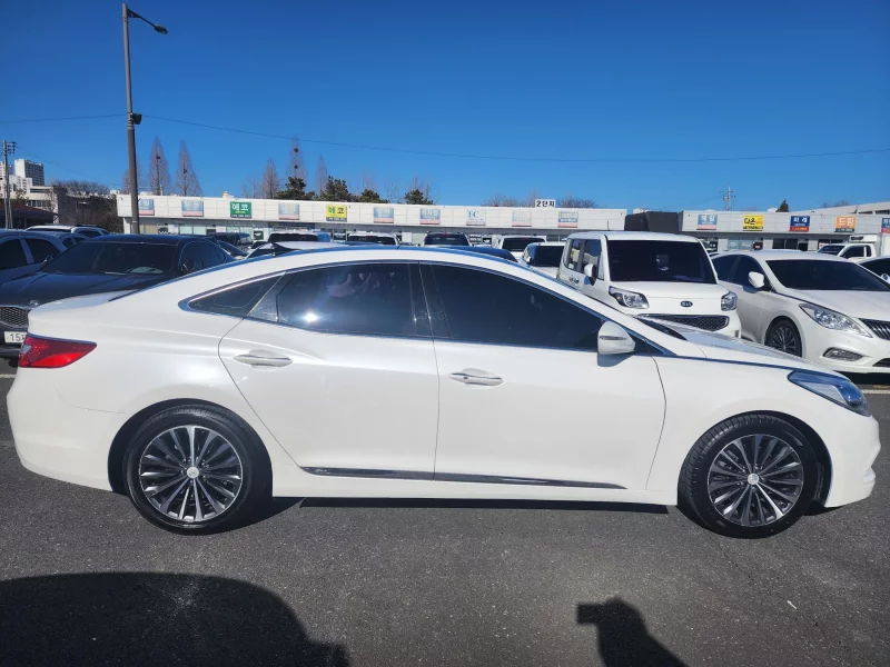 Hyundai Grandeur