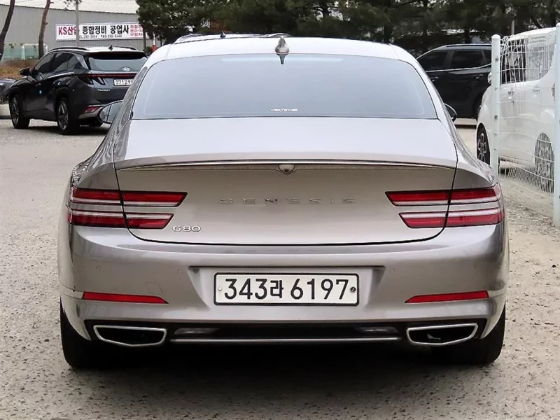 Genesis G80