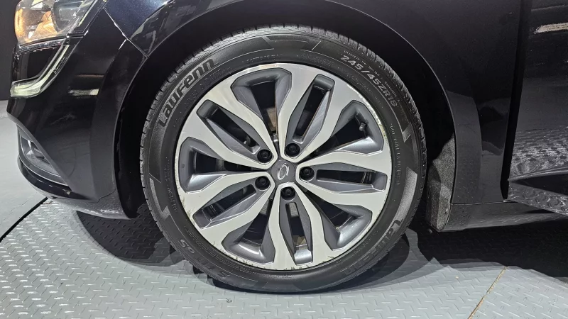Renault Samsung SM6