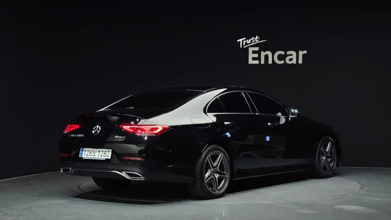 Mercedes-Benz CLS-Class