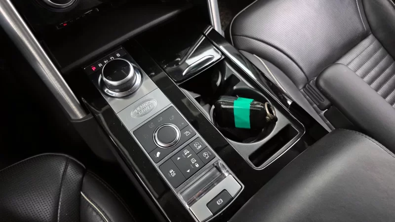 Land Rover DISCOVERY