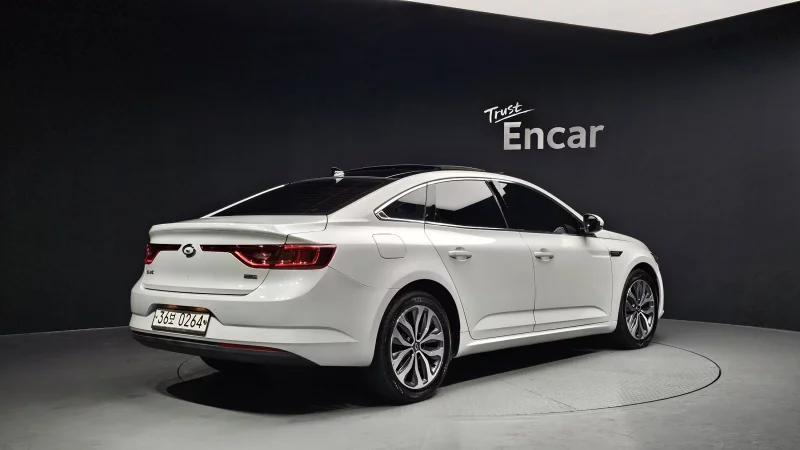 Renault Samsung SM6