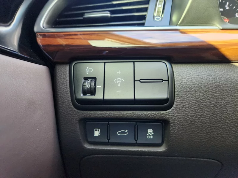 Kia K7