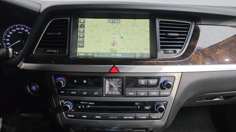Hyundai Genesis