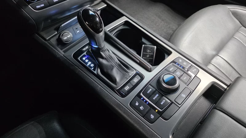 Hyundai Genesis