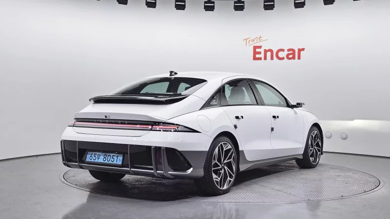 Hyundai Ioniq 6