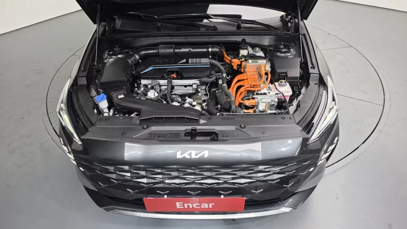 Kia K8