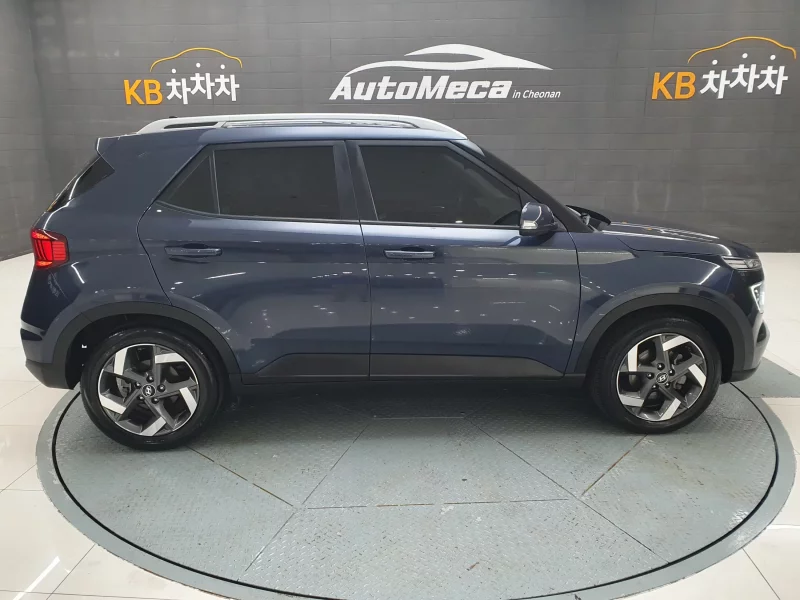 Hyundai Venue