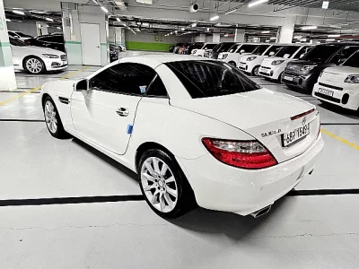 Mercedes-Benz SLK-Class