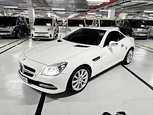Mercedes-Benz SLK-Class