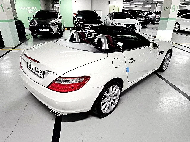 Mercedes-Benz SLK-Class