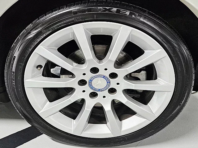 Mercedes-Benz SLK-Class