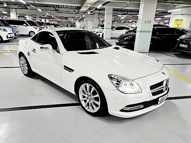 Mercedes-Benz SLK-Class