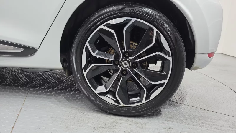 Renault Samsung Cilo