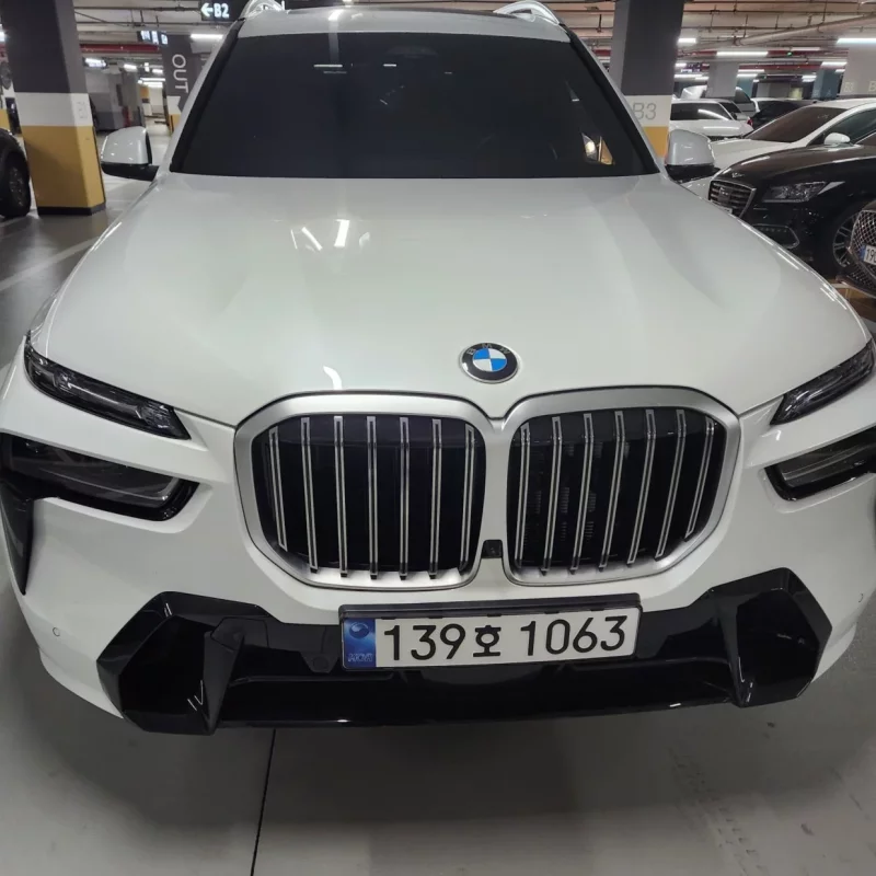 BMW X7